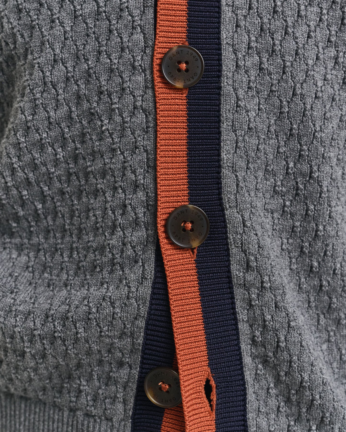Cardigan aus Baumwolle mit Struktur und Kontrastdetails