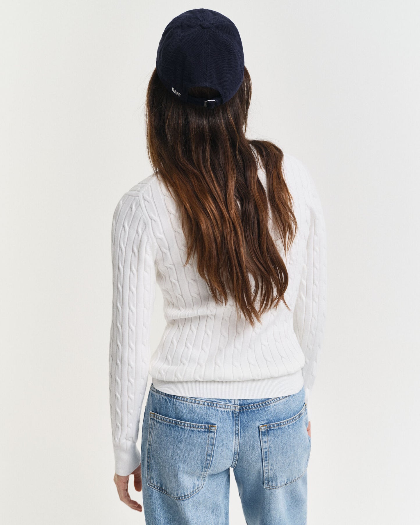 Pullover aus Stretch-Baumwolle mit Zopfmuster und Rundhalsausschnitt