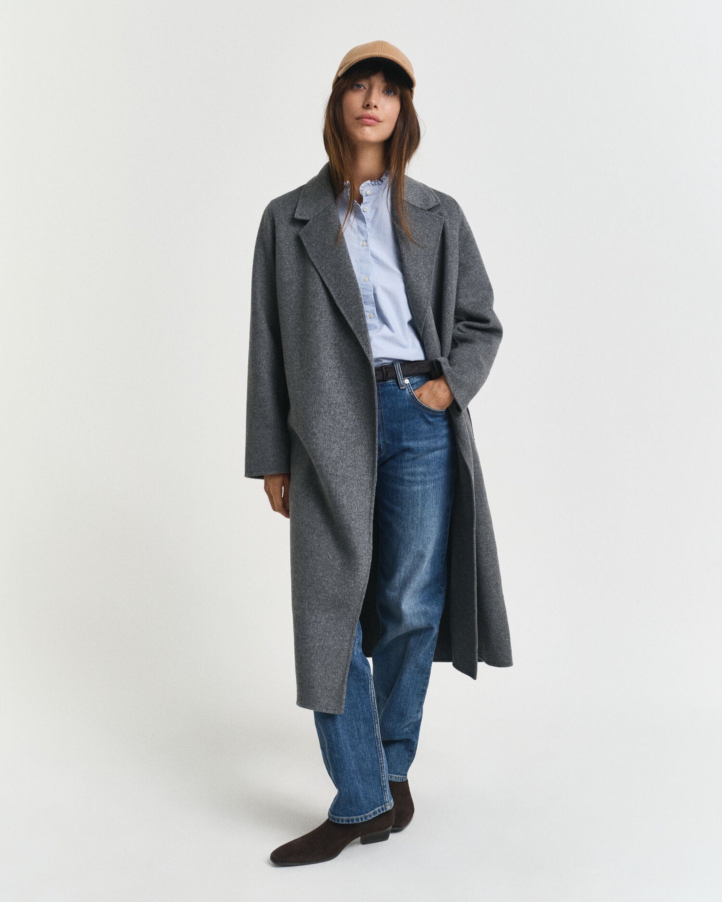 Manteau ceinturé cousu main