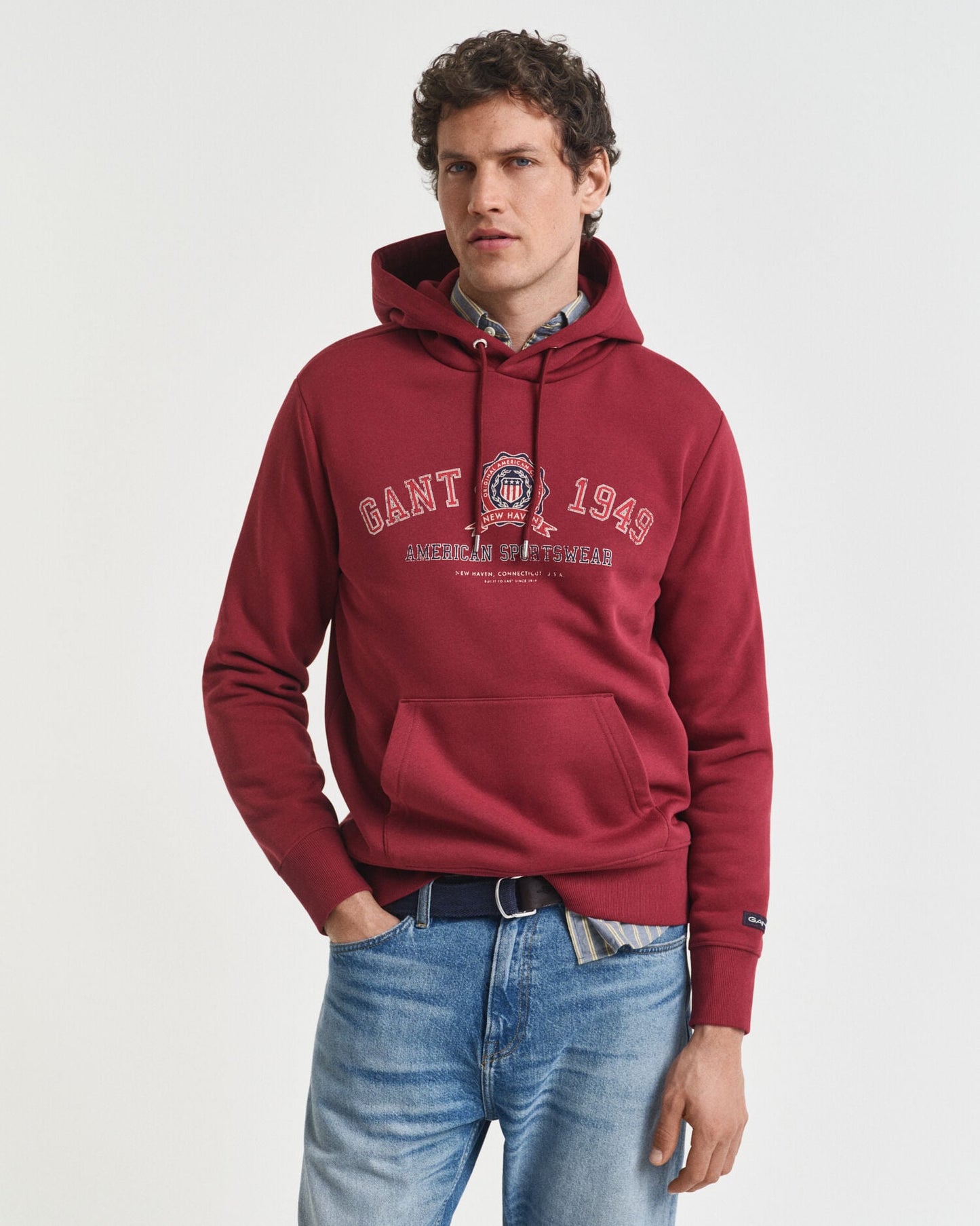 Sweat à capuche graphique avec emblème