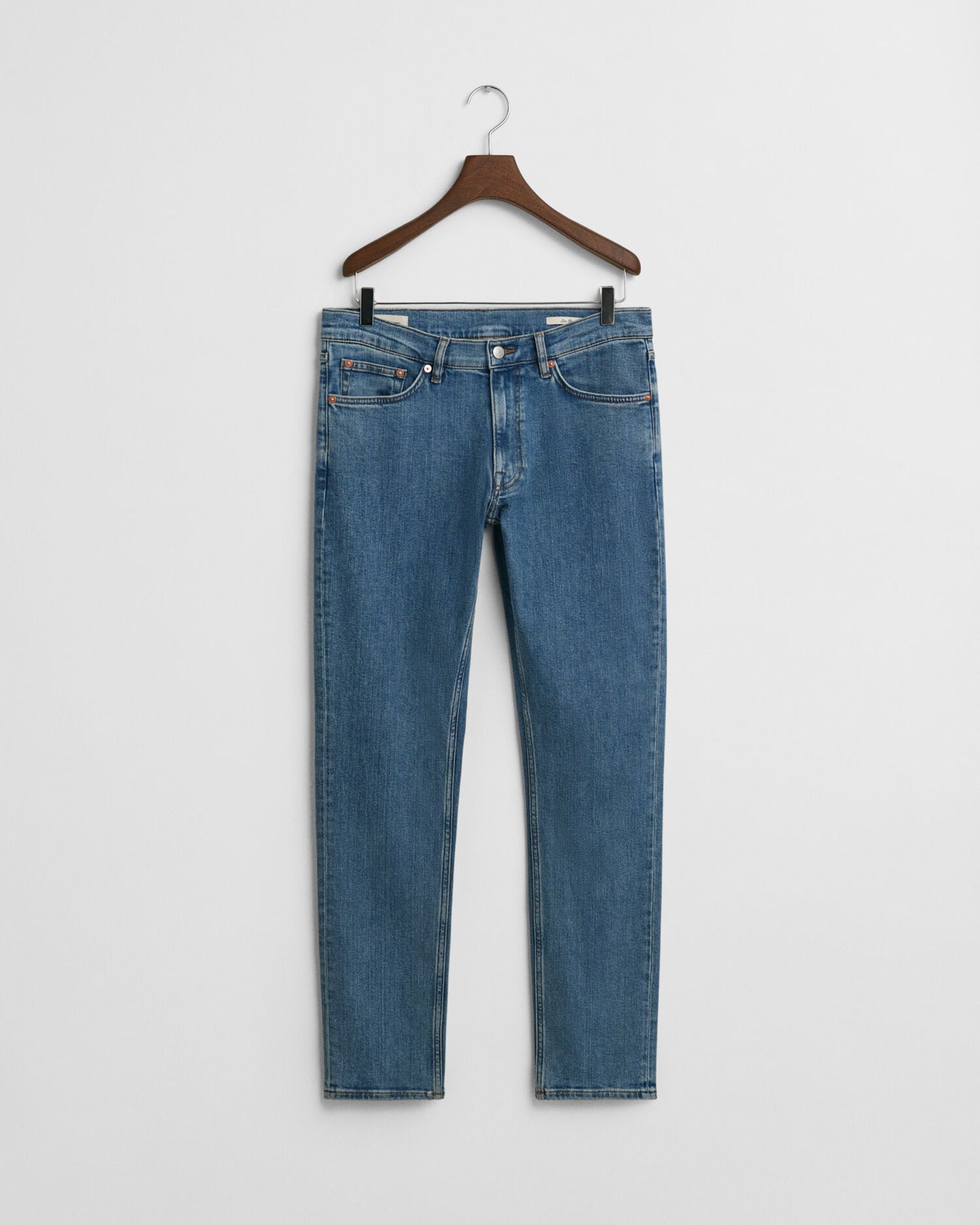 Slim Fit Jeans in sauberer Waschung